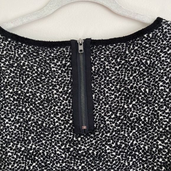 Anthropologie Moth Lana Pullover Sweater Size Medium Black Back Zip 3/4 Sleeve - Picture 7 of 9